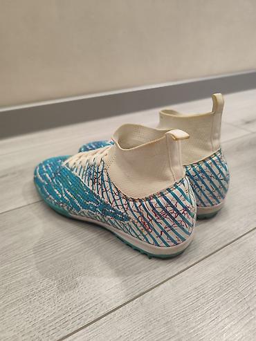 nike react: Размер 37-38, почти новые футбольные бутсы/сороконожки для игры на — 2
