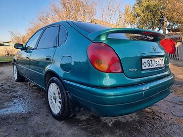 Toyota: Toyota Corolla: 1997 г., 1.6 л, Механика, Бензин, Хэтчбэк — 10