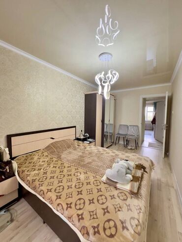 Продажа квартир: 3 комнаты, 63 м², 104 серия, 4 этаж, Евроремонт