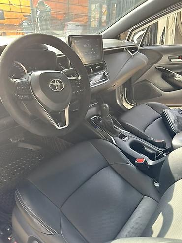 Toyota: Toyota Corolla: 2019 г., Вариатор, Гибрид, Седан — 15