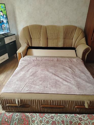 divan iwlenmiw: Divan, İşlənmiş, Açılan, Bazalı, Vеlur parça, Çatdırılma yoxdur — 5
