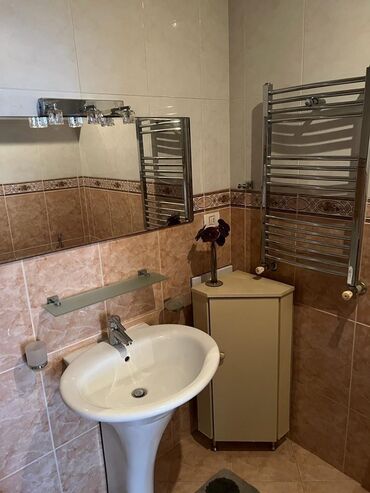 Yeni tikili: 3 otaqlı, Yeni tikili, m. 20 Yanvar, 123 kv. m — 24