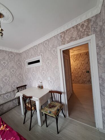 Köhnə tikili: Satılır: 1 otaqlı mənzil/interyer - İşıqlı, geniş dəhlizli planlama - — 13