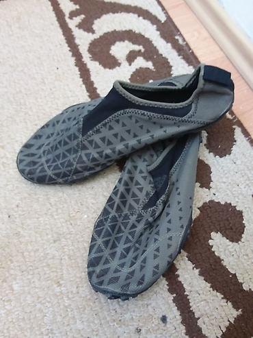 Босоножки, сандалии, шлепанцы: Мужские сандалии, 43, Adidas, Б/у, цвет - Серый, Самовывоз — 1