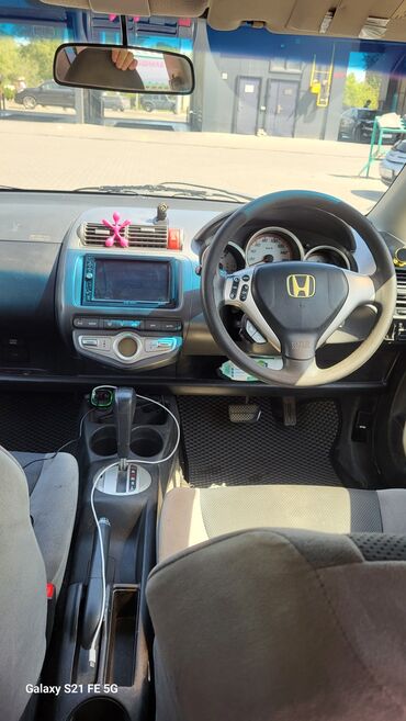 шевроле спарк 2017 цена: Honda Fit: 2006 г., 1.3 л, Автоматические, Бензин, Седан