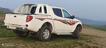 niva pikap satilir: Mitsubishi L200 pikap - Gövdə: 4 qapılı, ikiqat kabin, ağ rəngdə - — 1