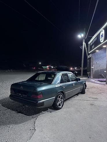 bmw e12: Mercedes-Benz W124: 1992 г., 2.6 л, Механика, Дизель, Седан — 4
