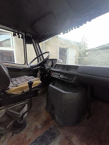 мб 190: Mercedes-Benz 190: 1993 г., 3 л, Механика, Дизель, Бус — 5