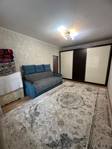1комнатная квартира 39кв м: 1 комната, 40 м², 105 серия, 1 этаж, Косметический ремонт