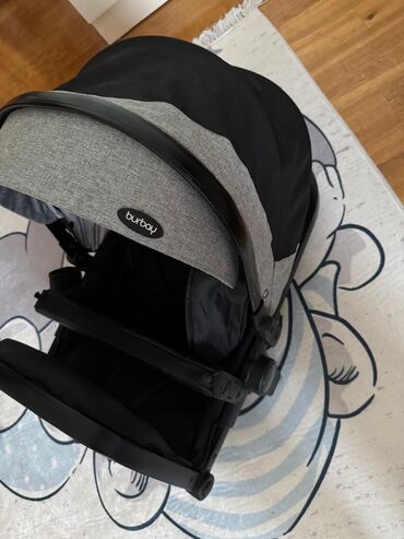 Araba-beşiklər: Çıxarıla bilən beşikli araba, İşlənmiş, Ünvandan götürmə — 5