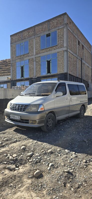 куплю электро инструмент: Toyota Grand Hiace: 2001 г., 0.3 л, Автомат, Дизель, Минивэн