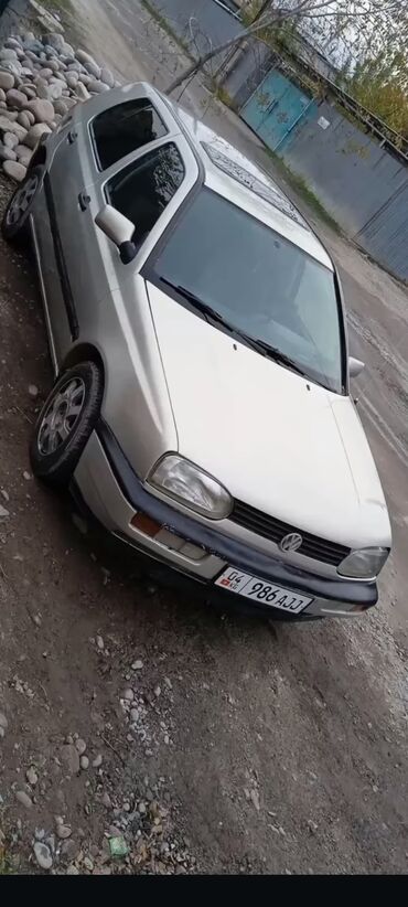 компьютер гольф 4: Volkswagen Golf: 1996 г., 1.8 л, Механика, Бензин, Хэтчбэк