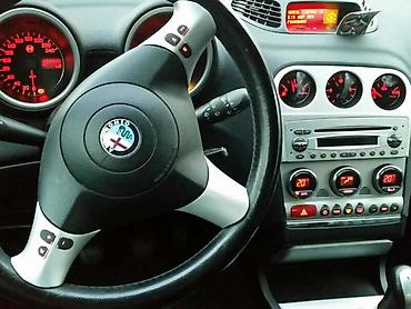 Kompletan auto u delovima: DELOVI ZA ALFA ROMEO 156 | Polovni delovi za Alfa romeo 156 U ponudi — 4