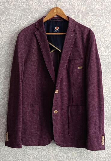 zolaqli paltarlar: Пиджак немецкого бренда sui̇table 
размер 52-54