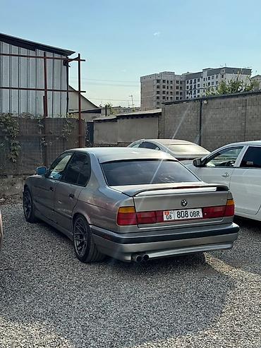 козырек бмв: BMW 5 series: 1989 г., 2.5 л, Механика, Бензин, Седан — 1