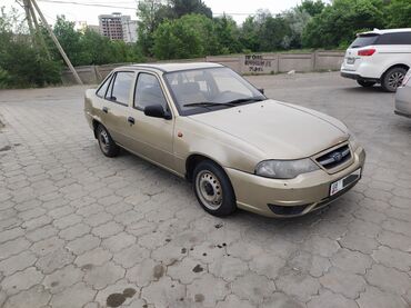 Daewoo: Daewoo Nexia: 2011 г., 1.6 л, Механика, Бензин, Седан