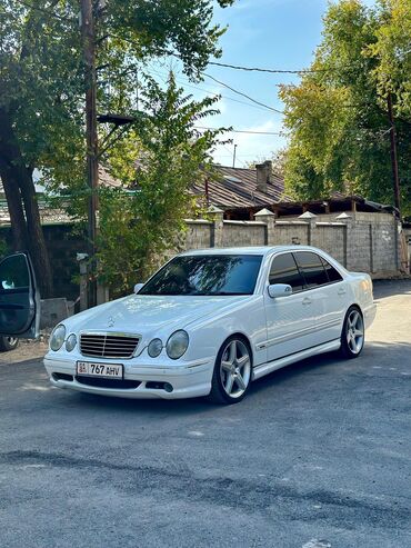 Mercedes-Benz: Mercedes-Benz E 55: 2000 г., 5.5 л, Автомат, Бензин, Седан