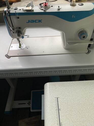 купить швейную машинку: Швейная машина Jack, Полуавтомат