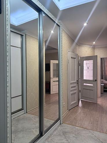 Недвижимость: Сдаётся однокомнатная квартира площадью 50 м², третий этаж — 4