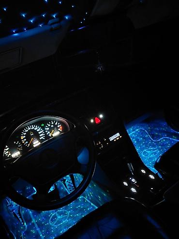 accent 1996: Mercedes-Benz C-sinfi sedan (W202) – qara rəng. Texniki və dizayn — 5