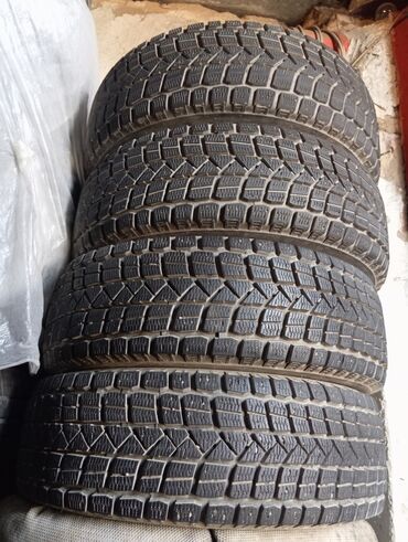 зимний покрышка: Шины 215 / 65 / R 16, Зима, Б/у, Комплект, Легковые, Китай, Maxxis