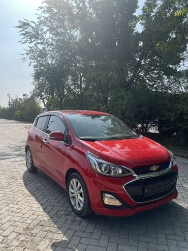 сиденья на ниву: Chevrolet Spark: 2019 г., 1 л, Автомат, Бензин, Хэтчбэк