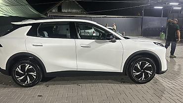 чангань: Changan Qiyuan Q05: 2026 г., Электромобиль — 4