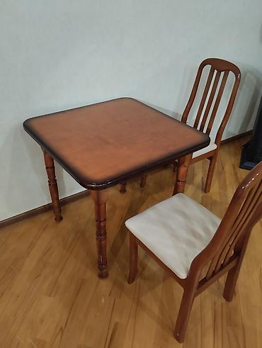 carpayi taxt: Mətbəx üçün, İşlənmiş, Açılmayan, Kvadrat masa, 2 stul — 1