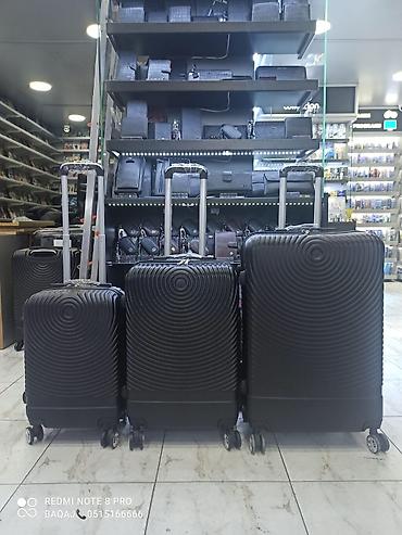 Çamadanlar: Sərt korpuslu premium səyahət çamadan dəsti – 3 ölçü - Rəng: qara — 1