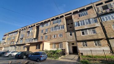 кварти ош: 3 комнаты, 65 м², 2 этаж