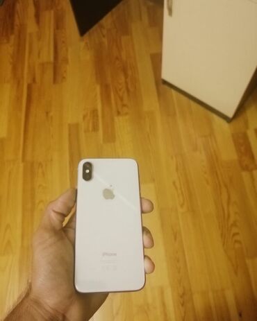 Apple iPhone: IPhone X, 64 GB, White Titanium, Barmaq izi, Simsiz şarj, Face ID