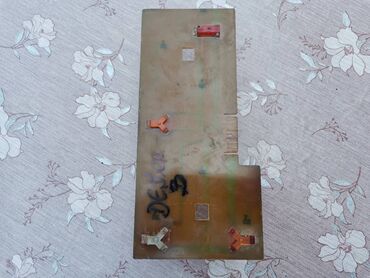 Auto delovi: Štampane ploce Lada 2104 Karavan Leva, Desna sa sijalicama br.3 — 11