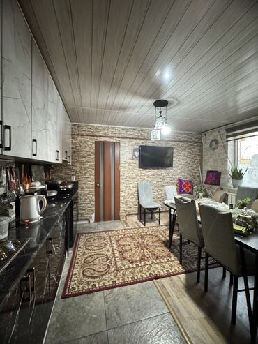 Продажа домов: Дом, 110 м², 4 комнаты, Агентство недвижимости, Косметический ремонт — 10