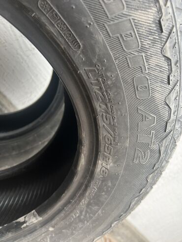 Шины: Шины 275 / 65 / R 18, Лето, Б/у, Комплект, Внедорожные (АТ/МТ), США, Hankook — 2