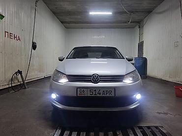 Volkswagen: Volkswagen Polo: 2014 г., Механика, Бензин, Седан — 1