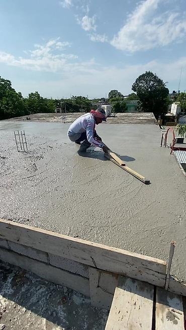 Бетонные работы: Бетонные работы: устройство монолитных площадок и стяжек - Заливка — 8