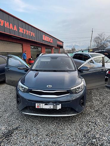mazda d: Kia Stonic: 2018 г., 1.4 л, Автомат, Бензин, Кроссовер — 1