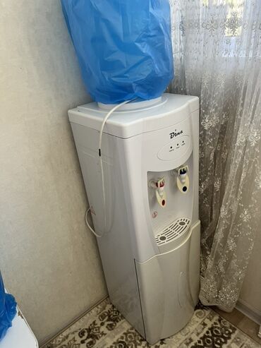 баклажки для воды купить: Кулер для воды