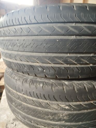 disqi təkərlər: İşlənmiş Şin Bridgestone 285 / 60 / R 18