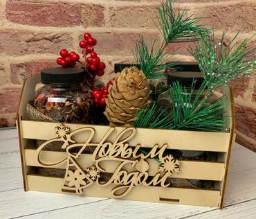 Подарки и сувениры: Подарочные ящики. размеры. 20 на 30 см. 450с 25 на 35 см 550 с 30 — 3