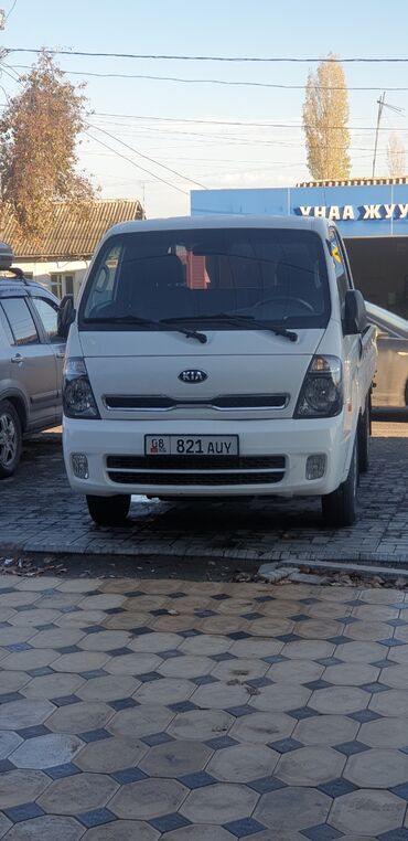 спринтер дубл кабина бортовой борт 3 30 м: Kia : 2018 г., 2.5 л, Автомат, Дизель, Пикап