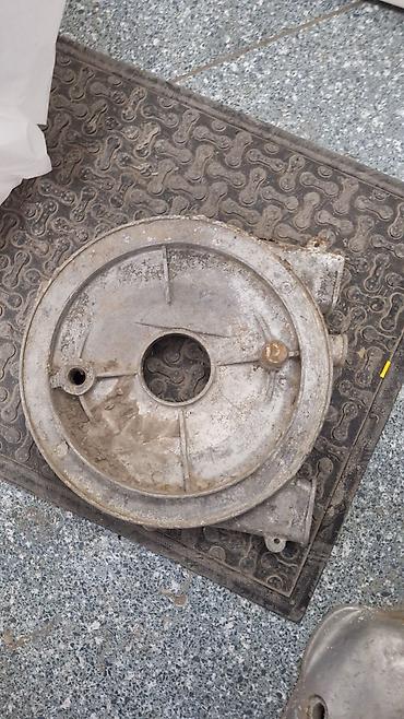 Мотозапчасти и аксессуары: Бензобак мотоцикл Урал 1000, реле зарядки урал 12в-500, колени — 14