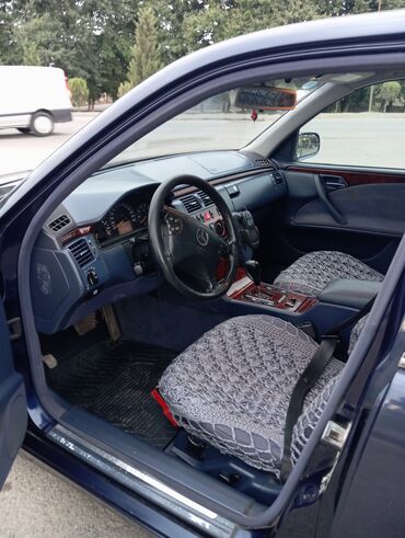 Mercedes-Benz: Mercedes-Benz E-Class: 2 l | 2000 il Sedan -da lalafo.az — 19 Mercedes-Benz: Mercedes-Benz E-Class: 2 l | 2000 il Sedan — 19