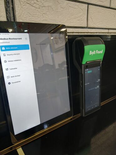 Digər restoran, kafe avadanlığı: Ipad ve terminal satilir Restaran ucun daha lazimlidir. wolt ve bolt