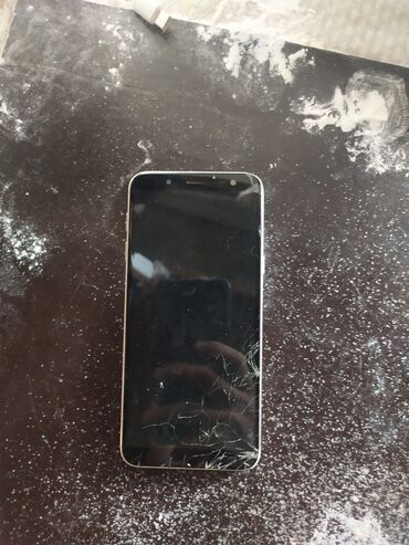 Samsung: Samsung Galaxy J6, Б/у, 32 ГБ, цвет - Золотой, 1 SIM, 2 SIM