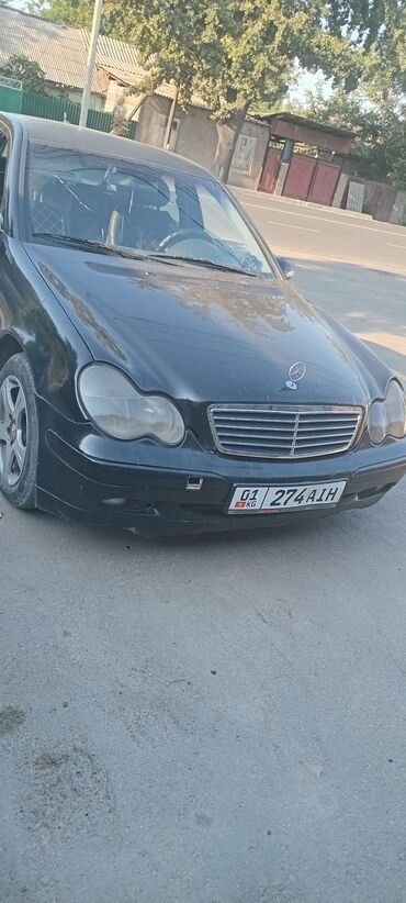 срочно продаю в связи с переездом: Mercedes-Benz C-Class: 2002 г., 2.2 л, Автомат, Дизель, Седан