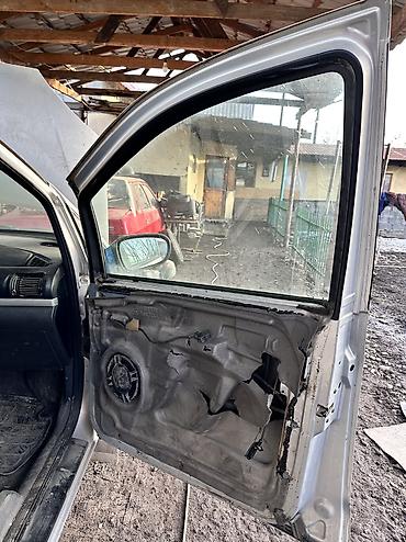 Ford: Ford Galaxy: 2003 г., 2.3 л, Механика, Бензин — 12