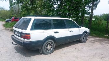 диски на авто: Volkswagen Passat: 1989 г., 2 л, Механика, Бензин, Универсал