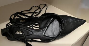 Basanoşka və səndəllər: Zara, Ölçü: 36, rəng - Qara, Yeni — 8