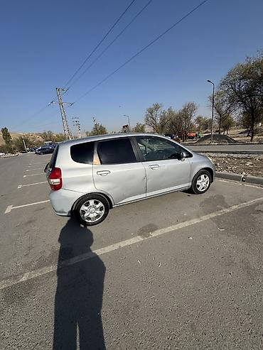 чанган бенбен е стар: Honda Fit: 2002 г., Автомат, Бензин, Хэтчбэк — 1